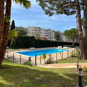 Modern Cannes , Le Cannet France